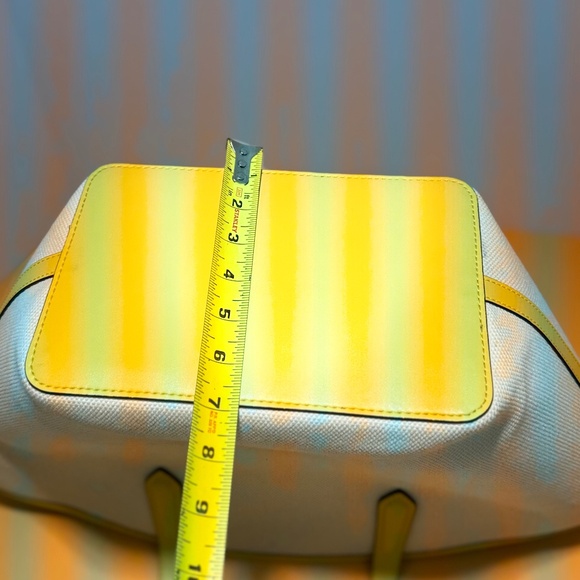 Michael Kors Canvas Bag~NWOT - Picture 10 of 11